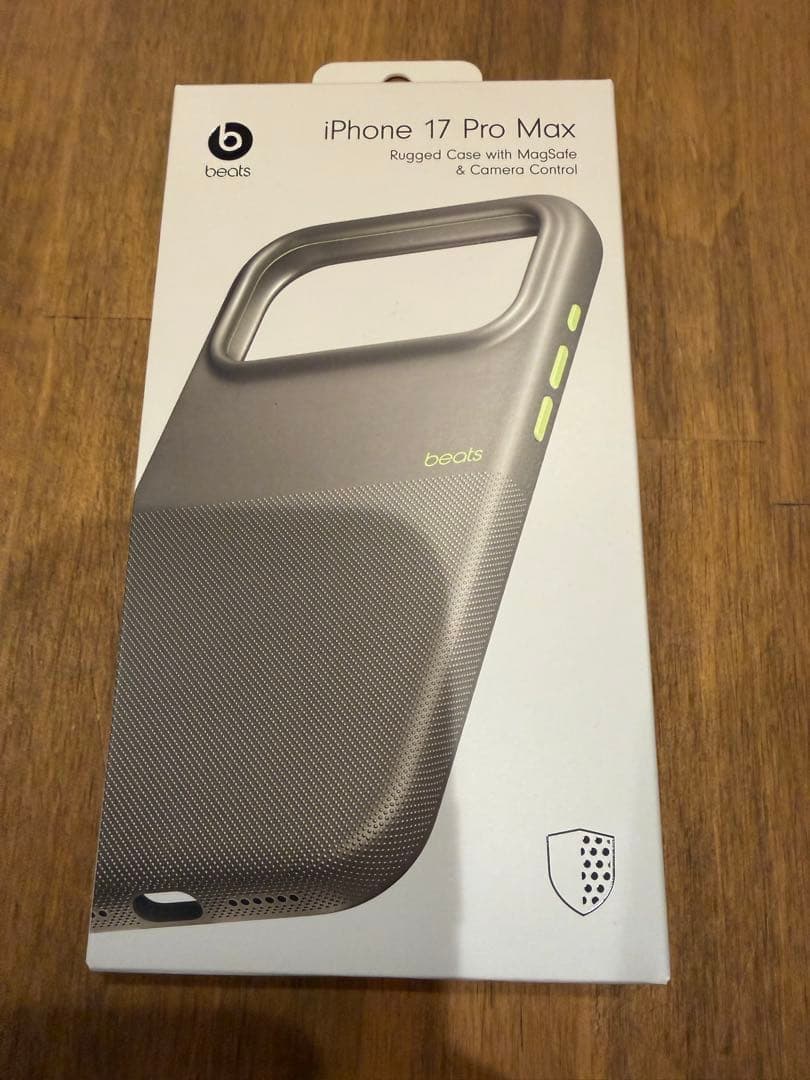 未使用品 Beats iPhone 17 Pro Max Rugged Case