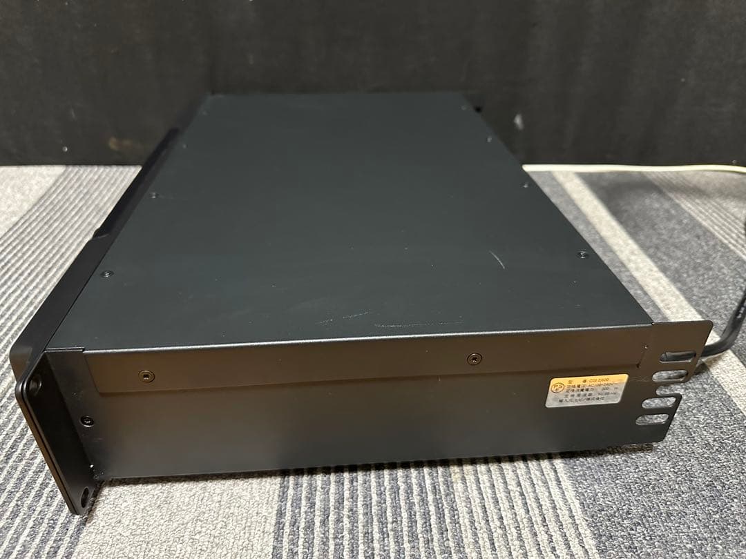 アンプ ( Amcron) Crown CDI 2/600