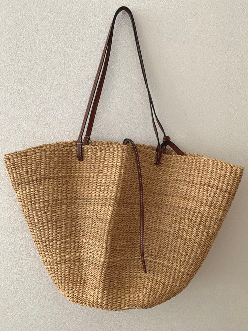 【専用】LOEWE シェルバスケット【未使用】