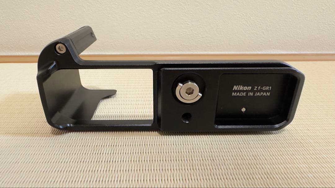 【純正、箱付き】Nikon ニコン Zf用エクステンショングリップ Zf-GR1