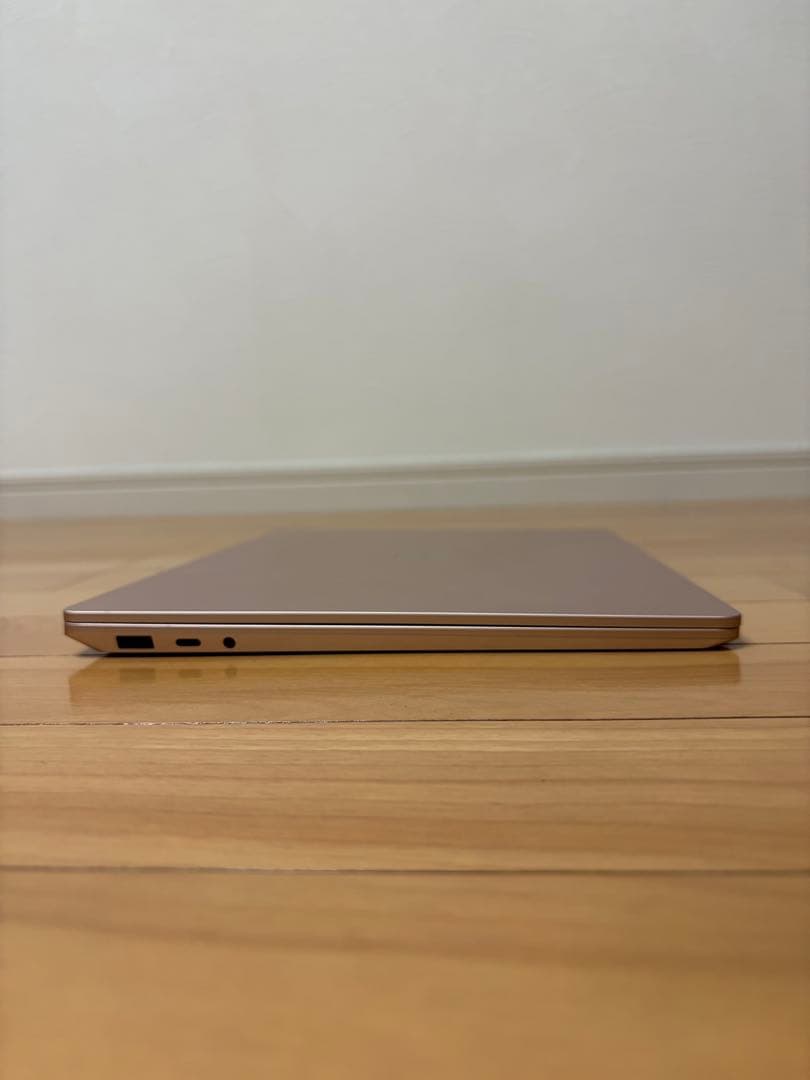 Surface Laptop4 13.5インチ（i5,8GB,512GB）
