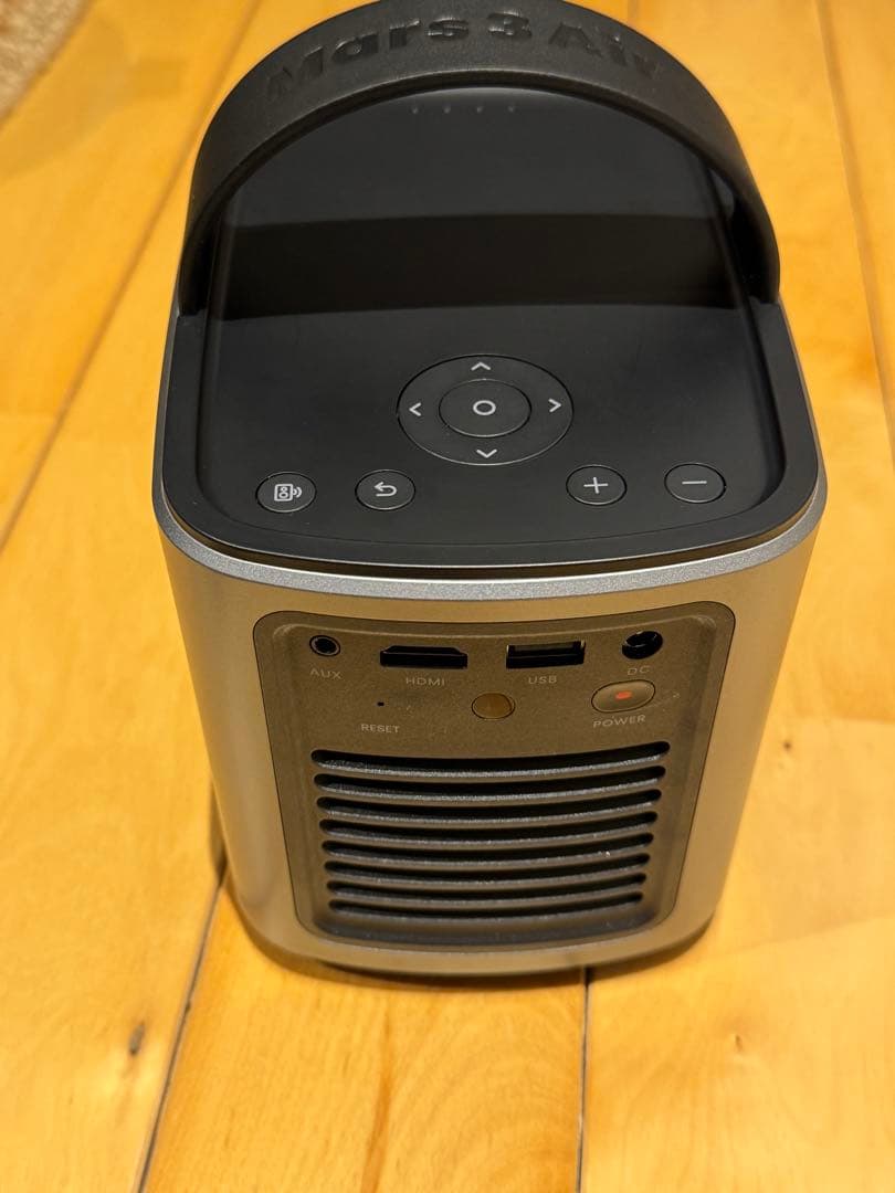 美品！Anker Nebula Mars 3 Airプロジェクター