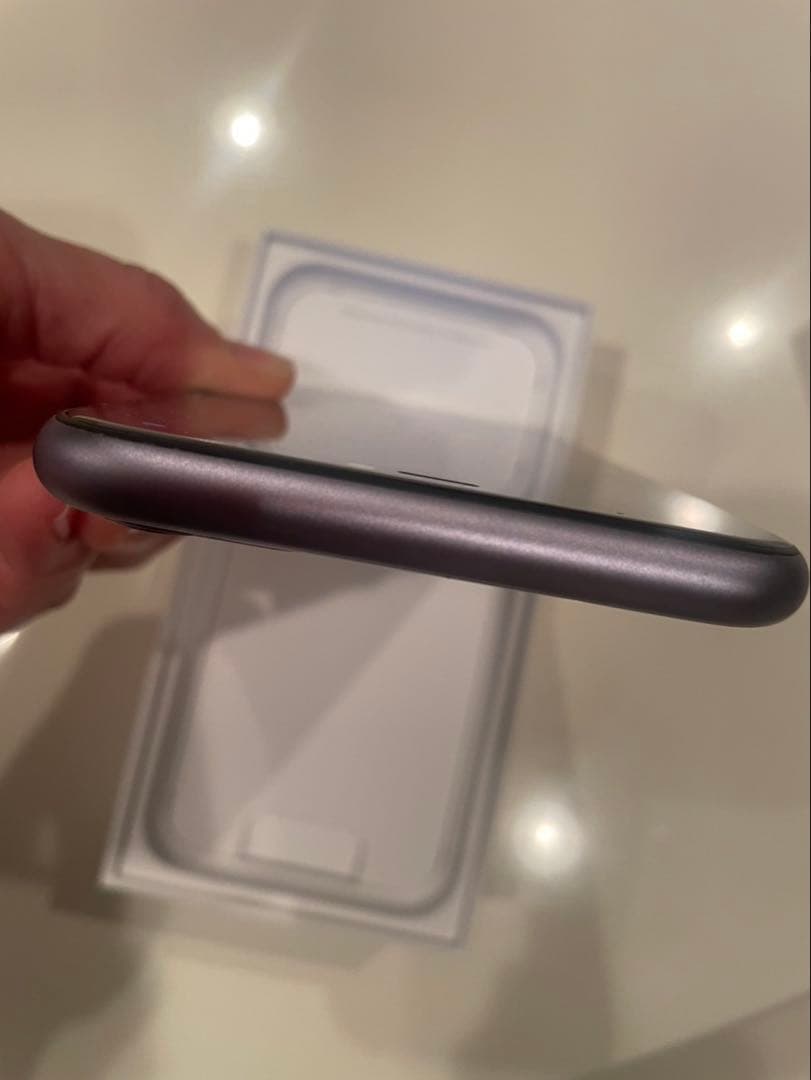 iPhone11 パープル