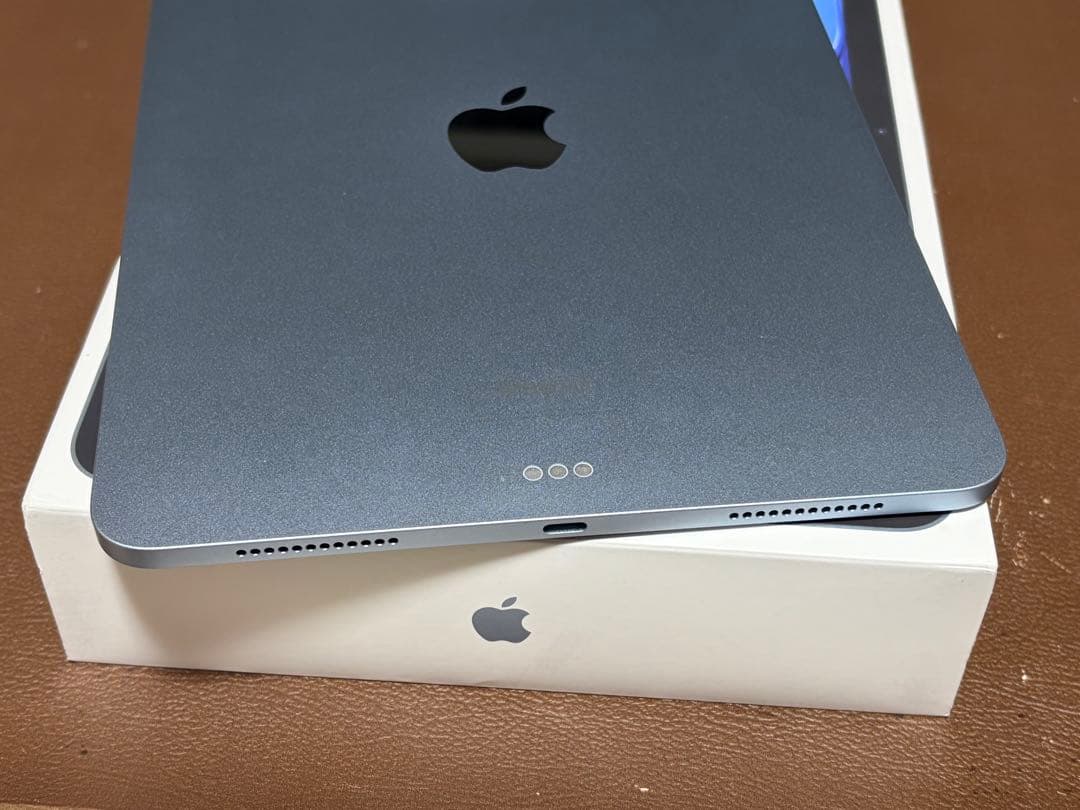 Apple 11インチ iPad Air (M2) 256GB ブルー