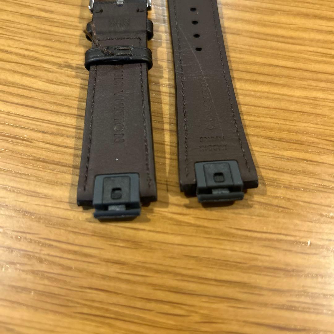 Louis Vuitton 時計ベルト 収納ケース付き