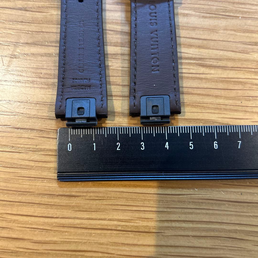 Louis Vuitton 時計ベルト 収納ケース付き