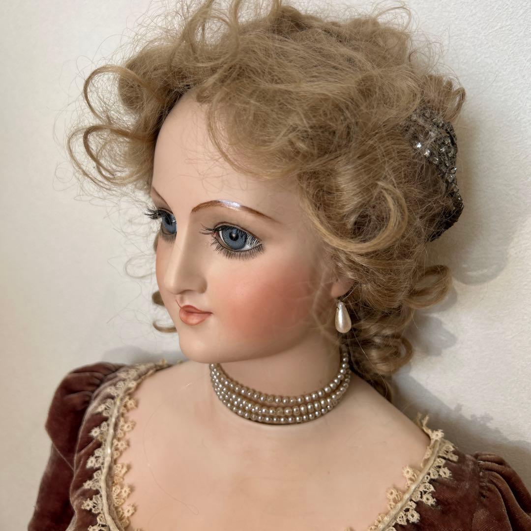 【希少品】ヴィクトリアンとルーシーおばさん