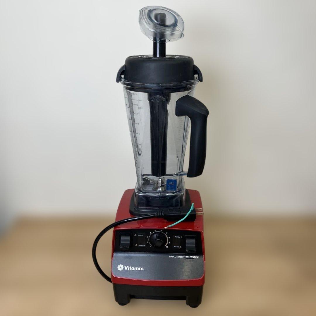 Vitamix VM0111 赤 ブレンダー　動作確認済み