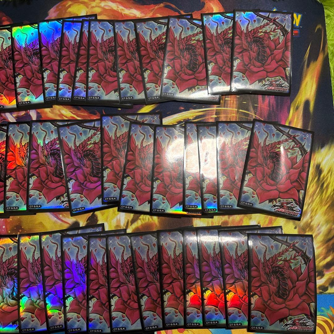 遊戯王　ブラックローズドラゴン　スリーブ　104枚