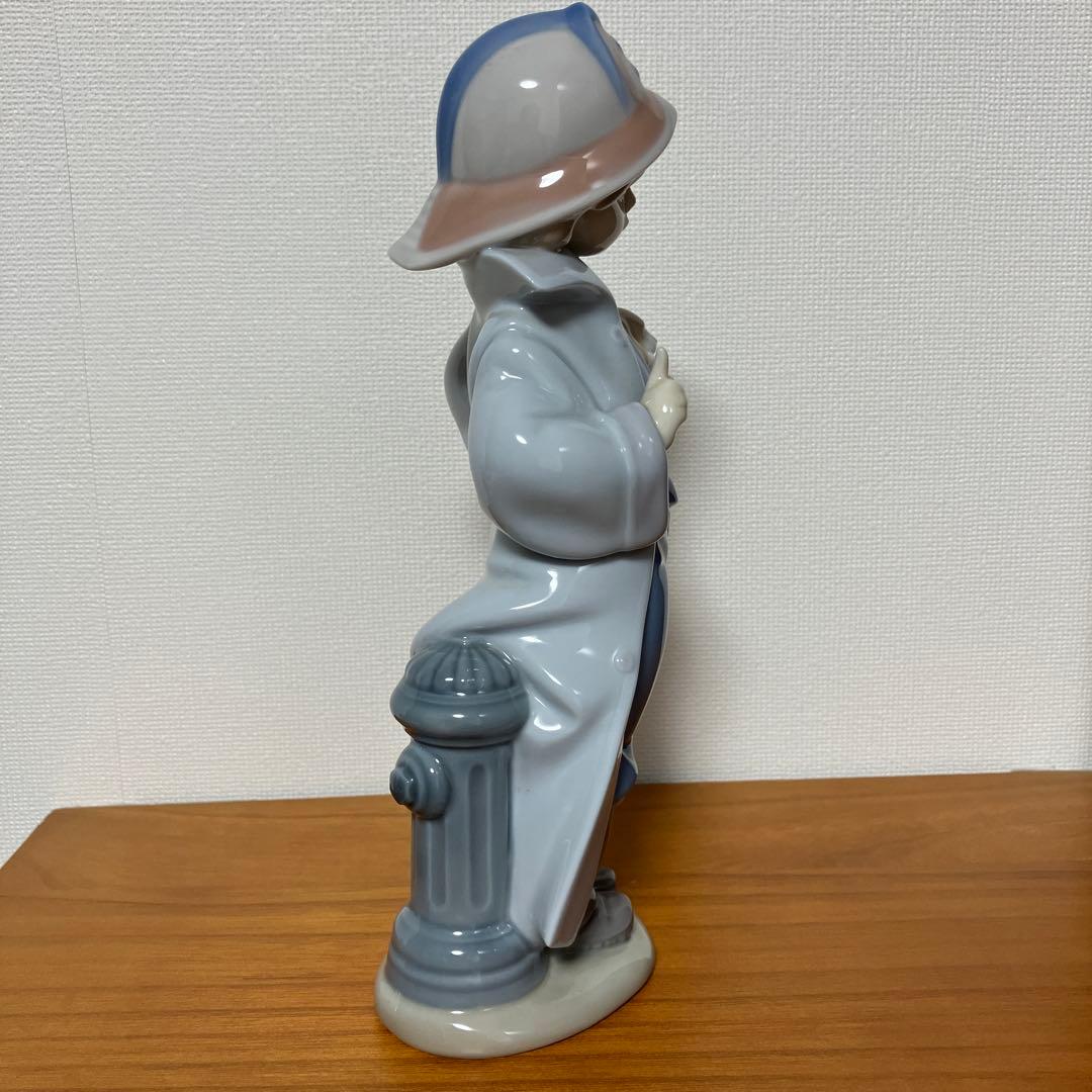 リヤドロ #6334 小さな消防士　美品