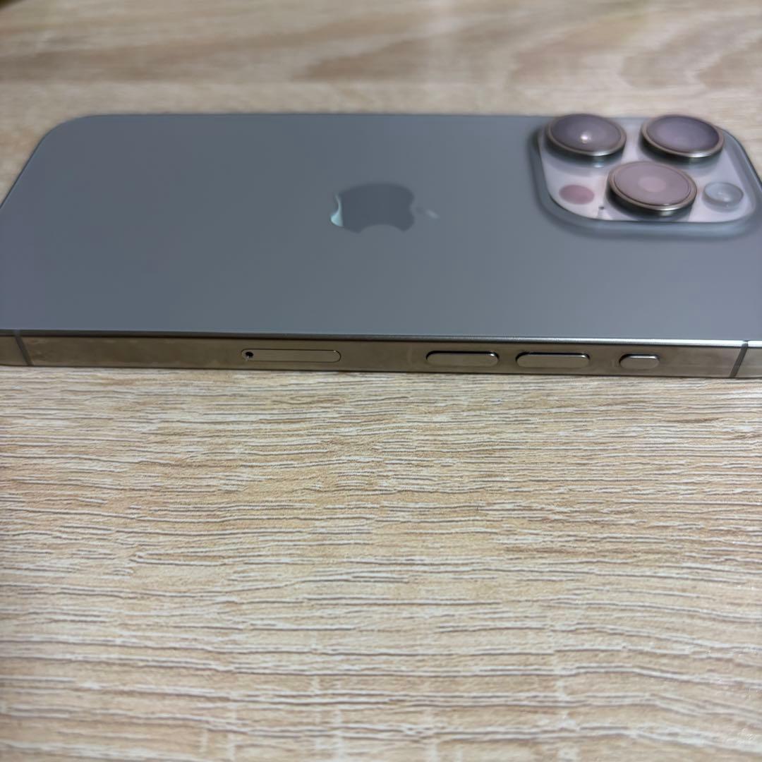 iphone15pro 256GB美品ナチュラルチタニウム