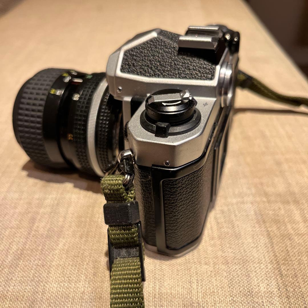 〈美品〉Nikon FM2 一眼レフカメラ Nikkorレンズ付き