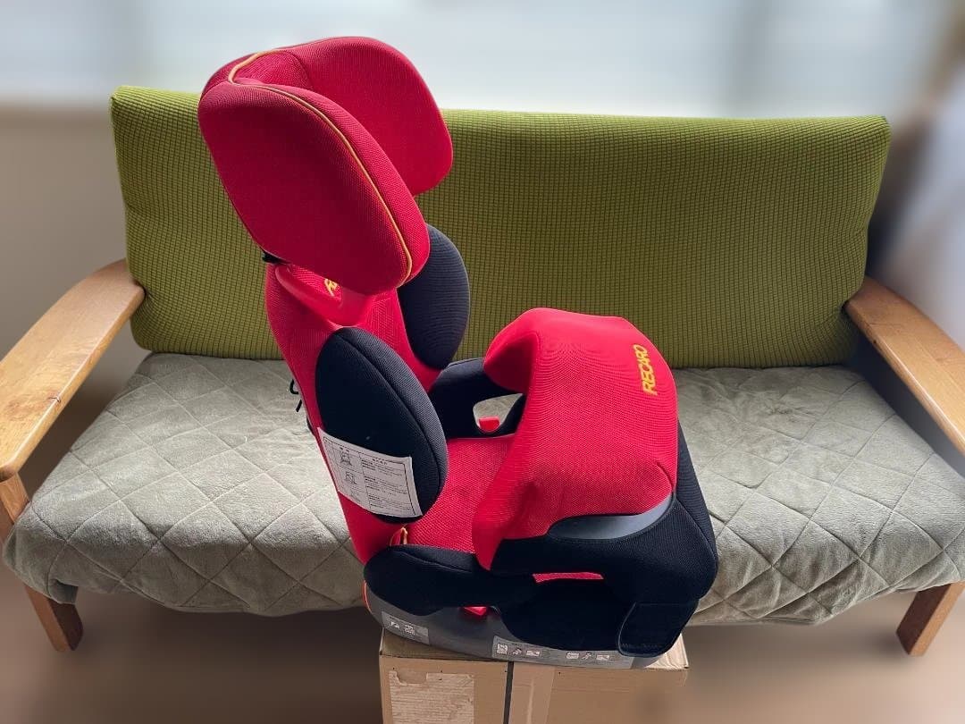 レカロスタートアールワン ジュニアシートチャイルドシート