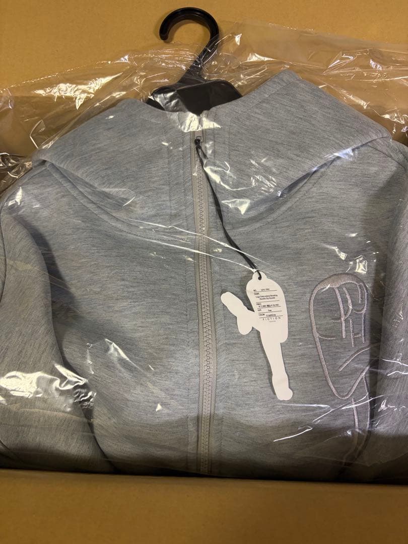 【新品未開封品】　ボンディングダブルジップフーディー　FICTION TOKYO