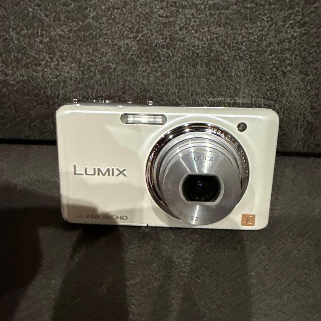 LUMIX デジタルカメラ DMC-FX77