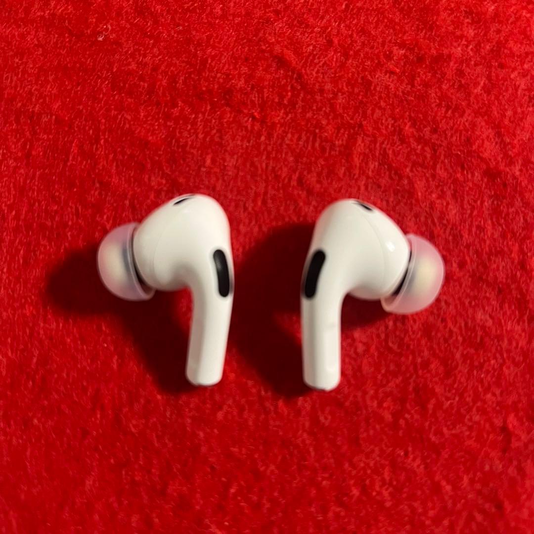 【正規品】AirPods Pro 2 左・右・ケースセット(右のみ交換修理推奨)
