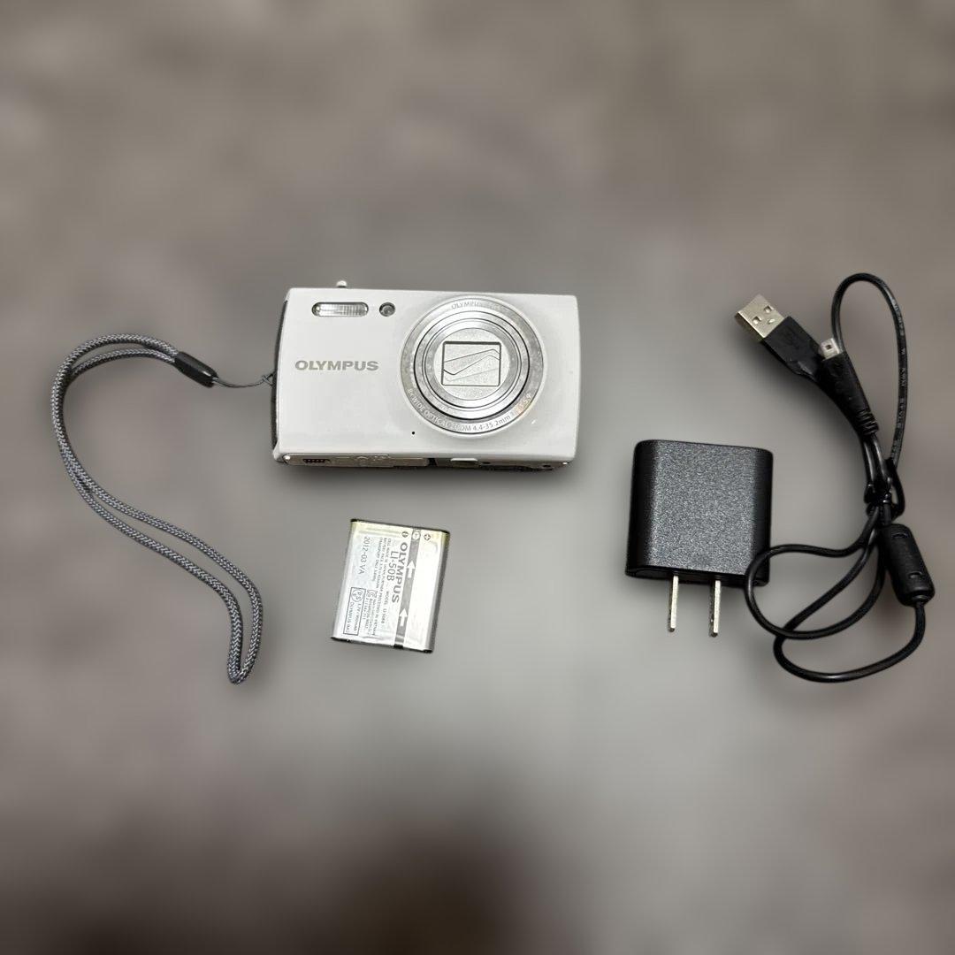 OLYMPUS デジカメ　VH-510