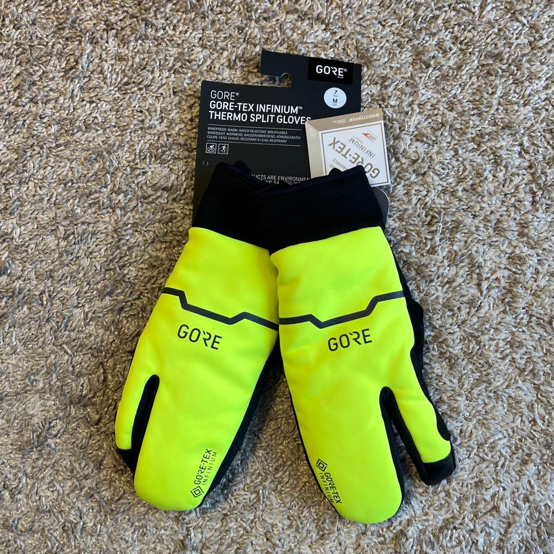 GORE-TEX INFINIUM™ THERMO SPLIT GLOVES