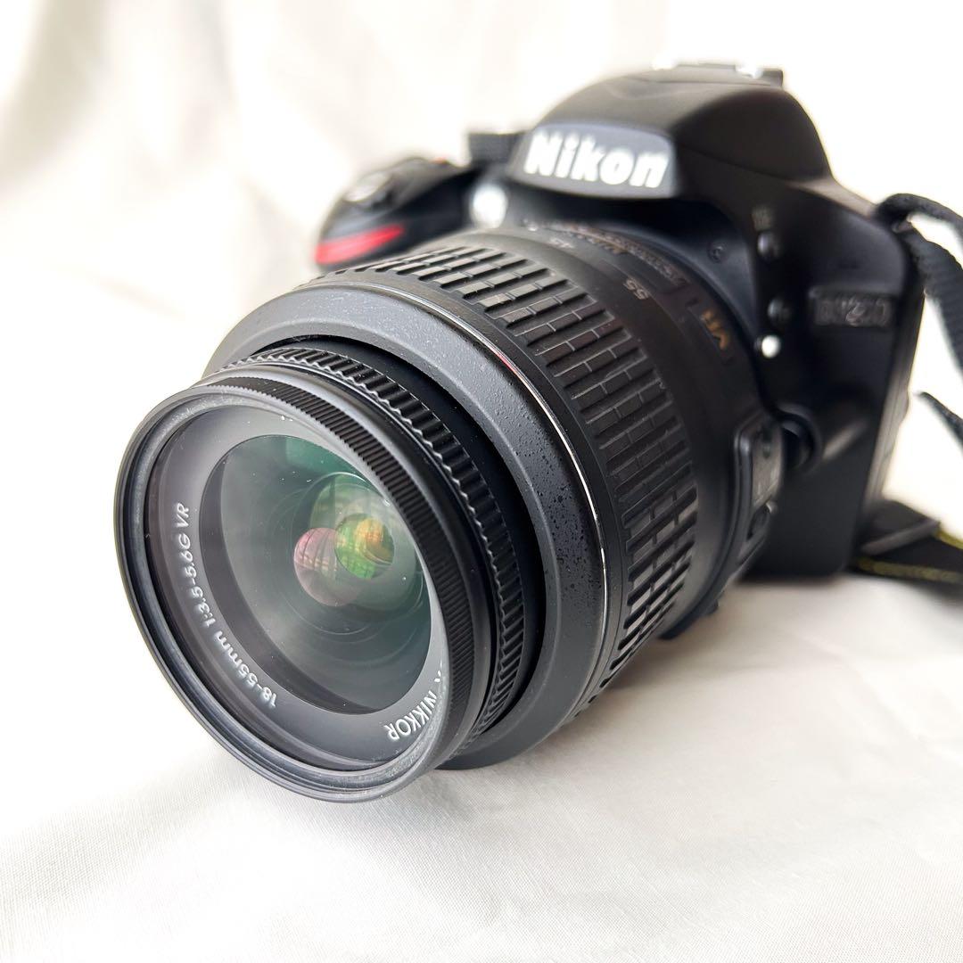 【最終値下げ】Nikon D3200 ニコン 一眼レフカメラ　ダブルレンズキット