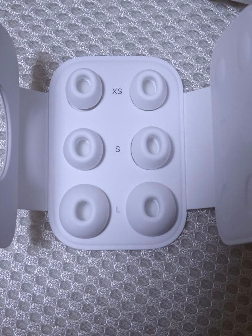 Apple AirPods Pro 第2世代 MQD83J/A おまけ付