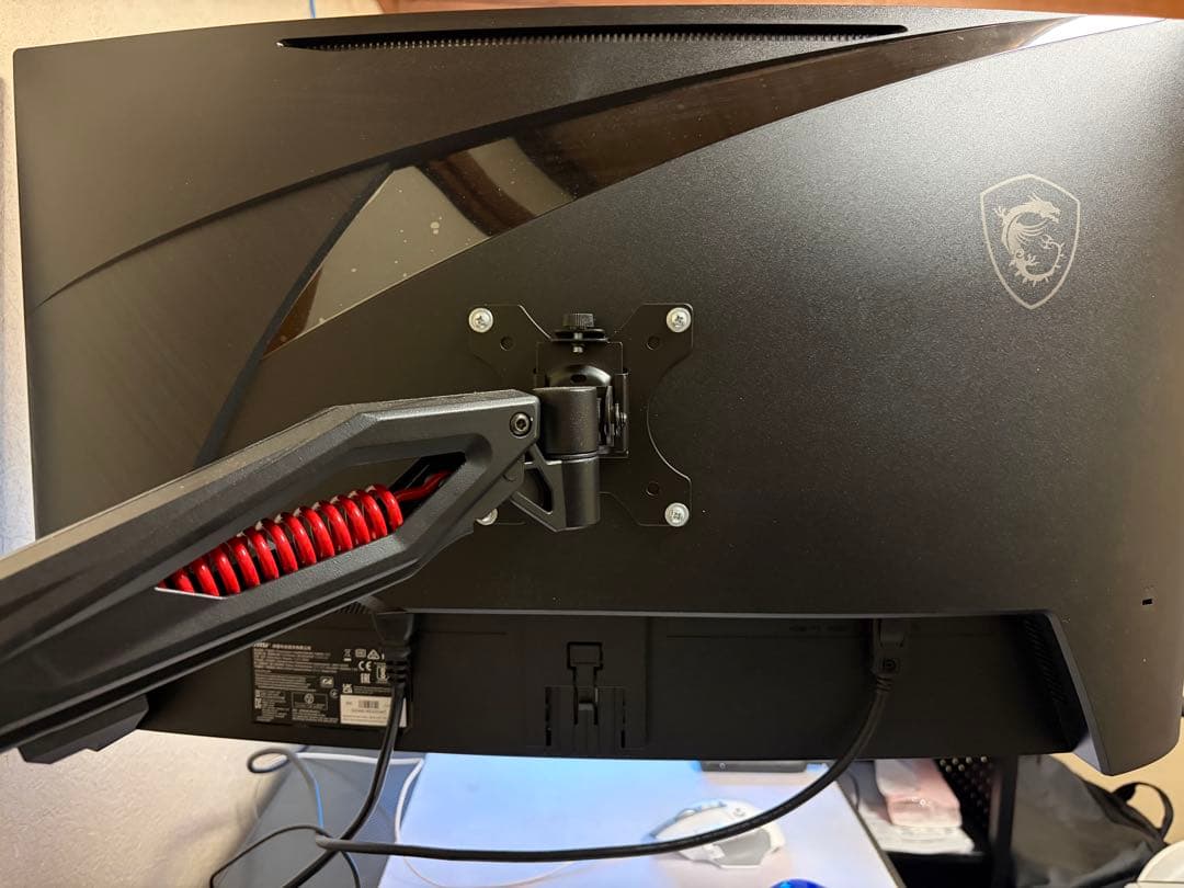 MSI 曲面ディスプレイ 32インチモニター