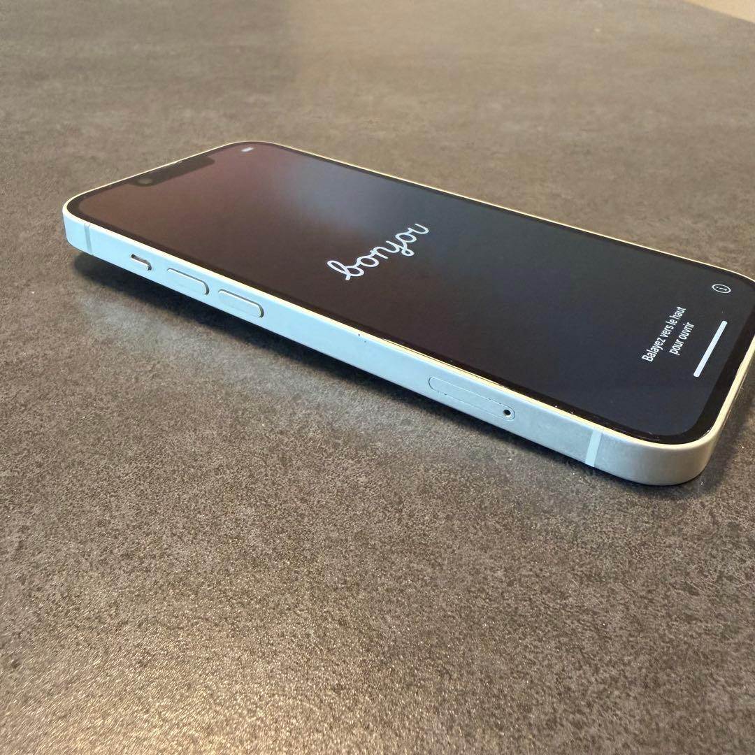 iPhone14 256GB ホワイト 背面割れあり 動作良好