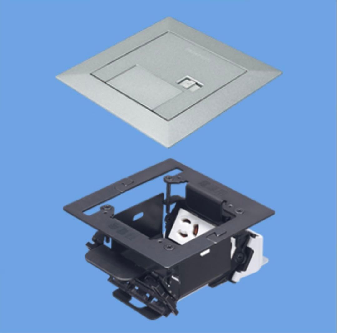 インナー(フロア)コンセント　パナソニック　NE35519 1個