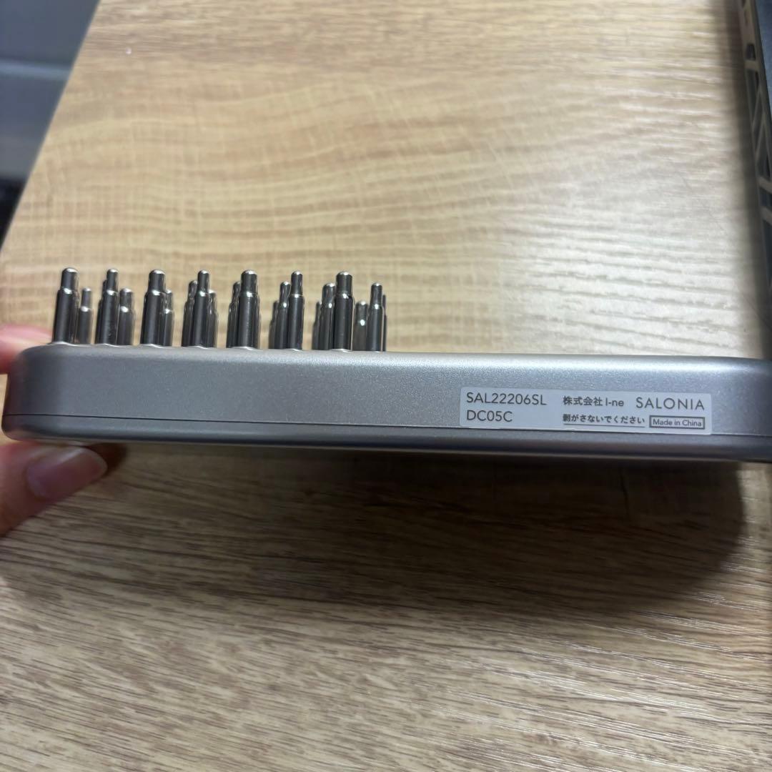 【GW限定値下げ】SALONIA 電気ブラシ 本体のみ