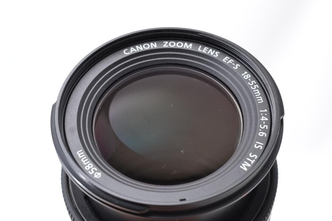 ■ 美品 ■ キャノン　Canon Kiss X9 レンズキット