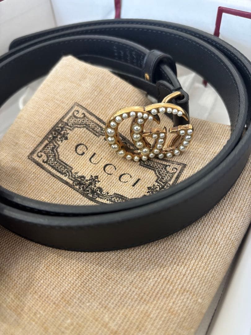 セール！GUCCI パール　細ベルト