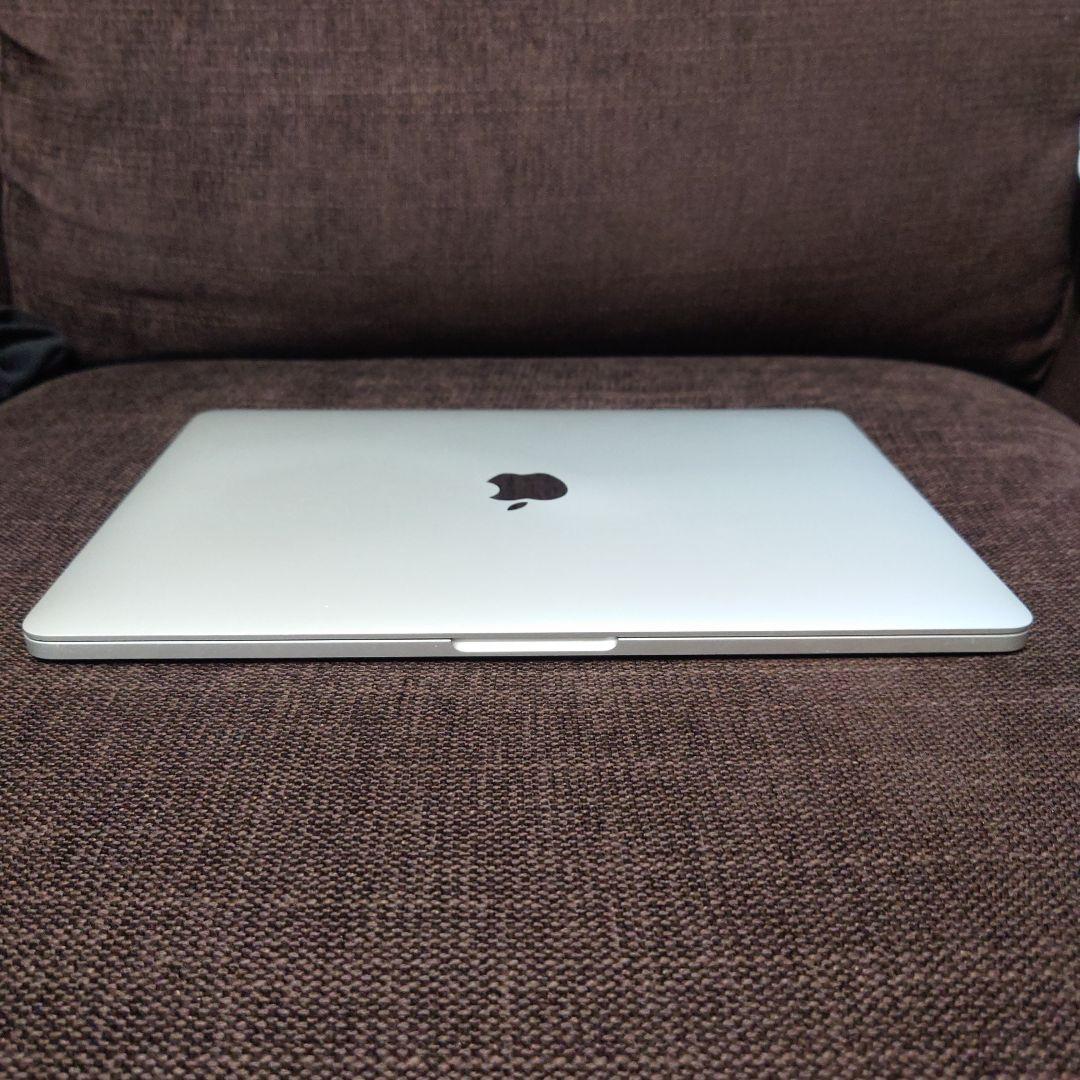 【週末限定値下げ中】MacBookPro M2 16GB 256GB 13.3㌅