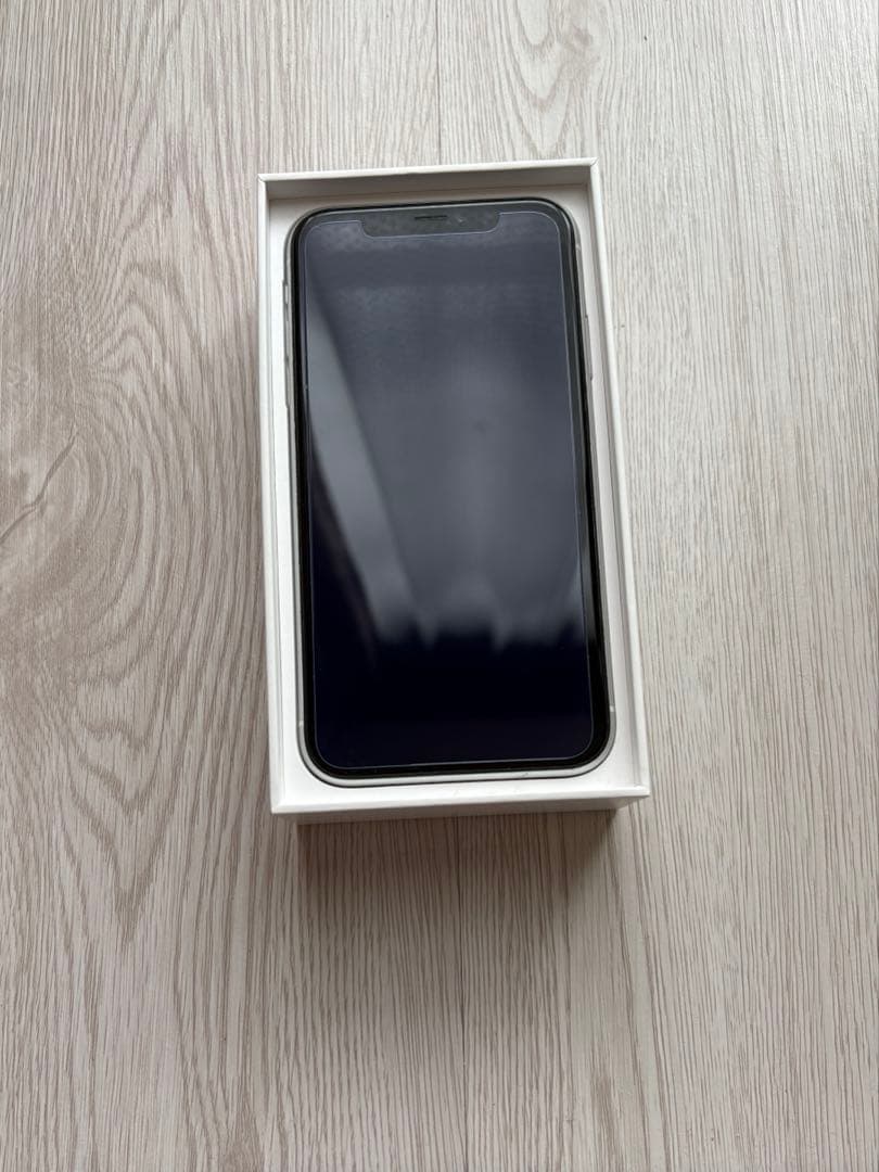 Apple iPhone XR ホワイト箱付き 128GB