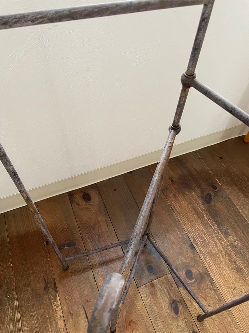 折りたたみハンガー　シャビー　レトロ　古道具 サビ　汚れあり