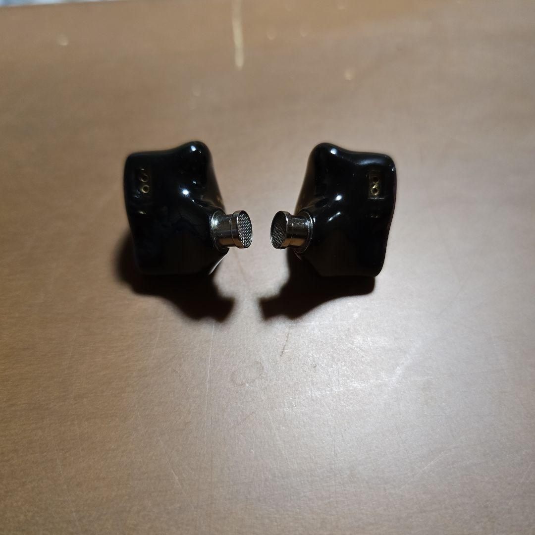 イヤホン THIEAUDIO Hype 4 Black