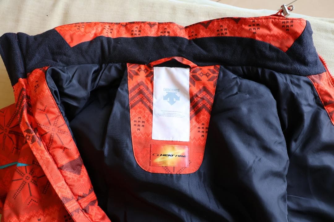 ■美品◆デサント スキーウエア レディース上下セット◆HEAT NAVI