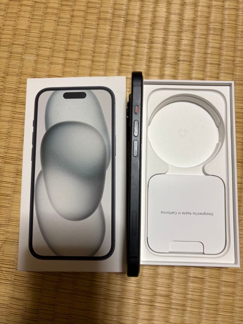Apple iPhone 15 ブラック 128GB