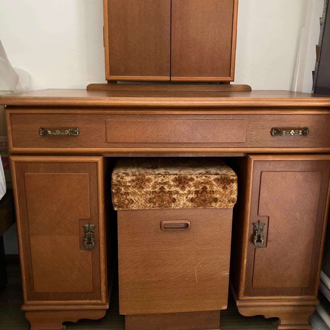 木製　ブラウン　ドレッサー スツール付き　三面鏡　レトロ　★★ お引取り限定★★