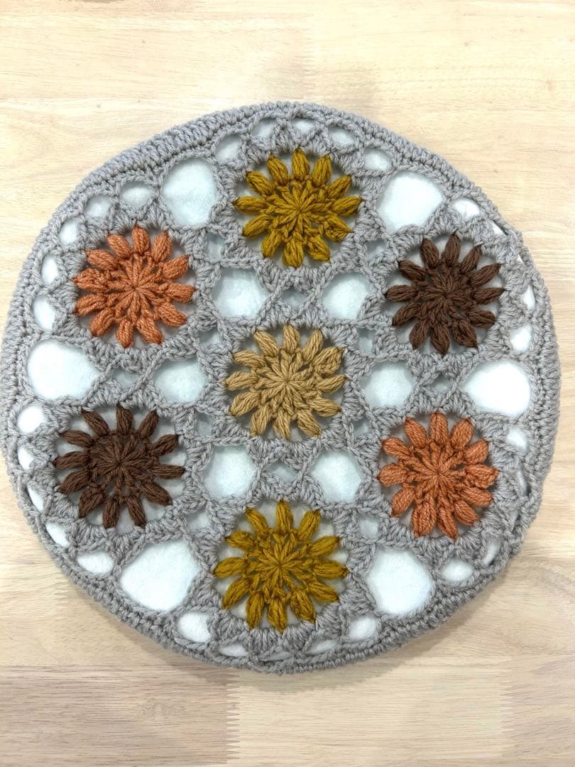 taka様　手編み　モチーフ編み　丸クッション座布団カバー