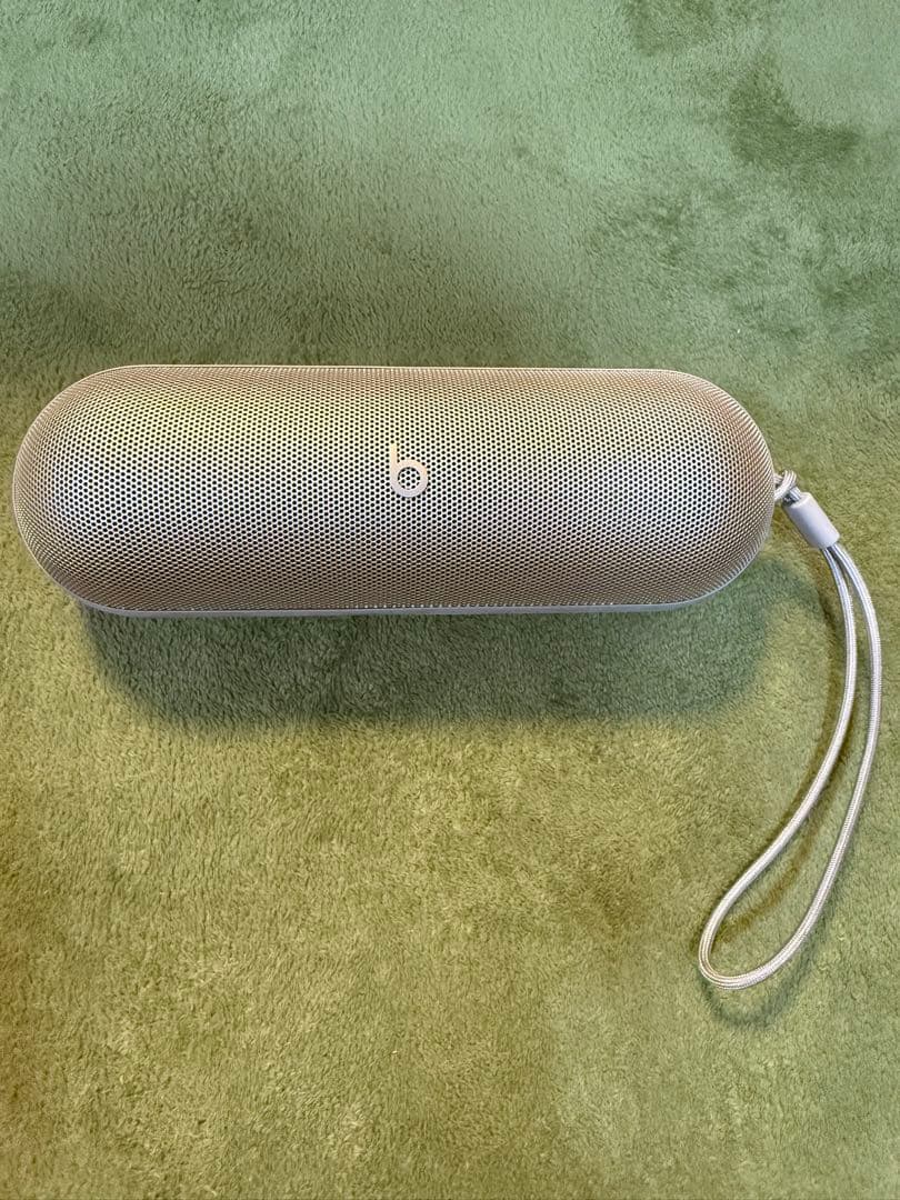 ワイヤレススピーカー ベージュ 円筒形