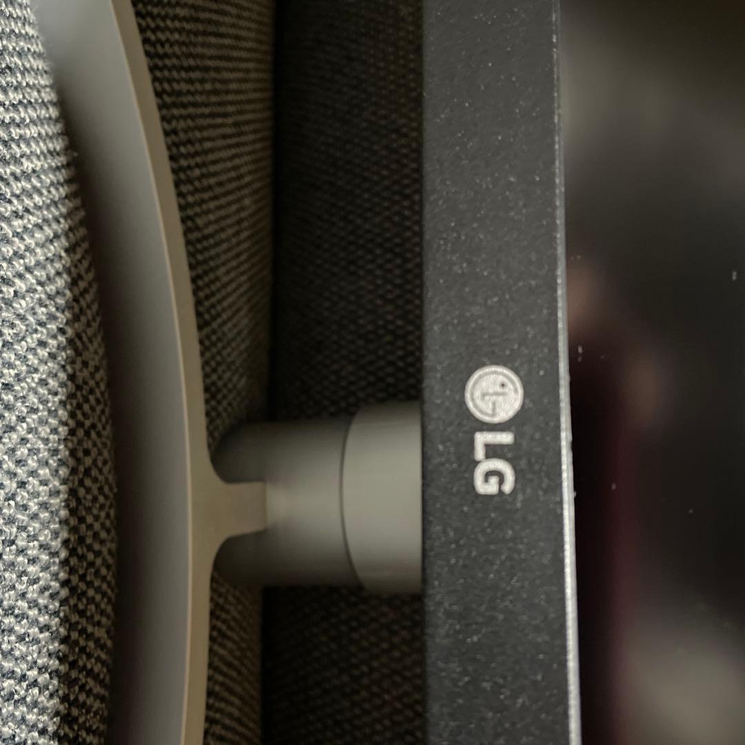 LG ゲーミングモニター/27型/4K 27UL550-W