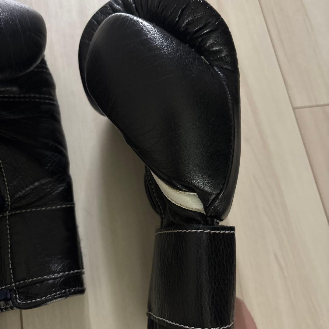 Winning ボクシンググローブ 8 oz 黒 SHMC 1937