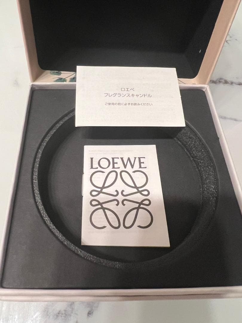 【新品】LOEWEハンモック　ろうそくキャンドル　アロマ　 セリーヌ　フェンディ