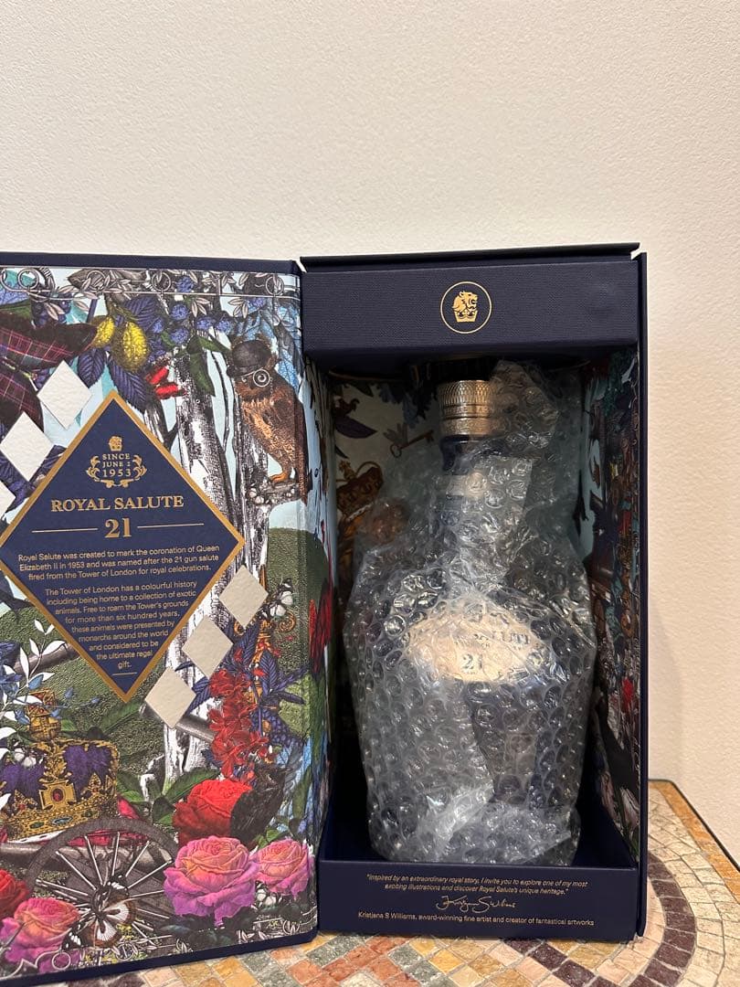 ウイスキー　ロイヤルサルート　21年