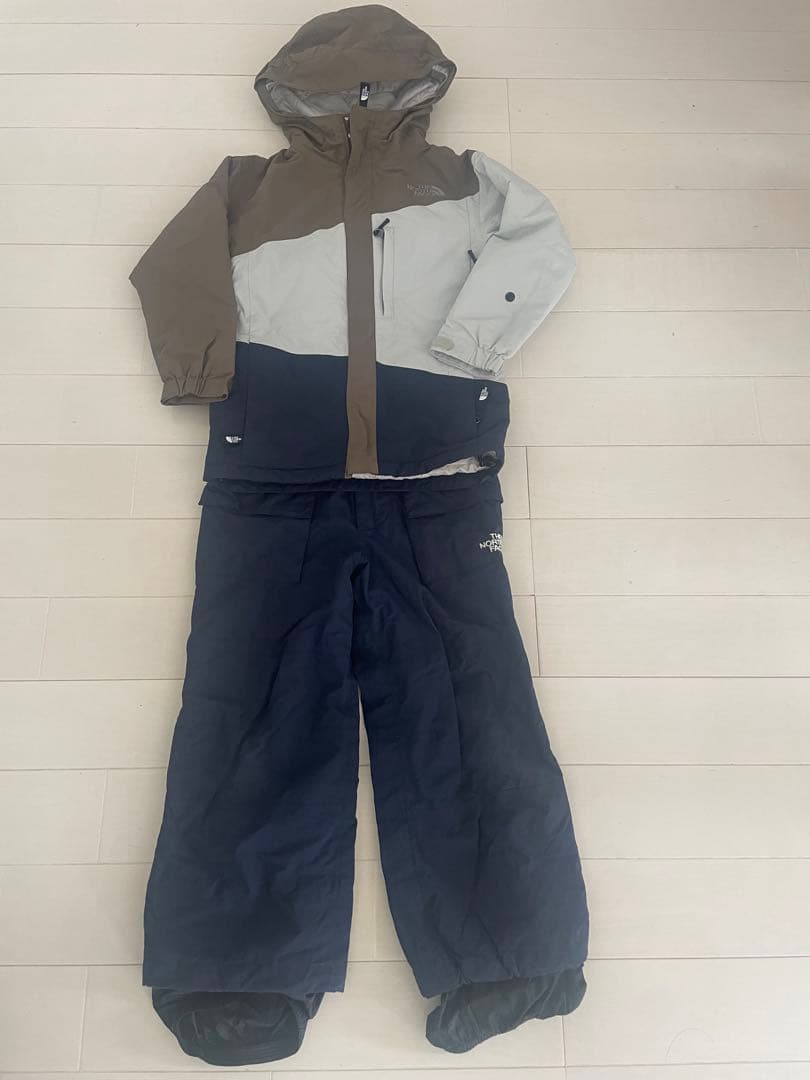 The North Face 子ども用スキーウェア