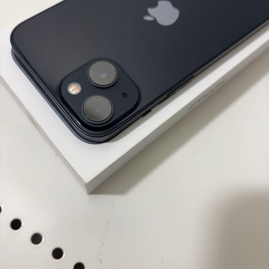 早い者勝ち　[SIMフリー]Apple iPhone 13 128GB