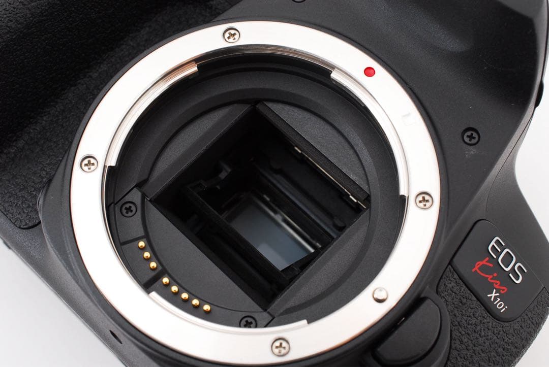 デジタル一眼レフカメラ☆キャノン Canon EOS KISS X10i ボディ