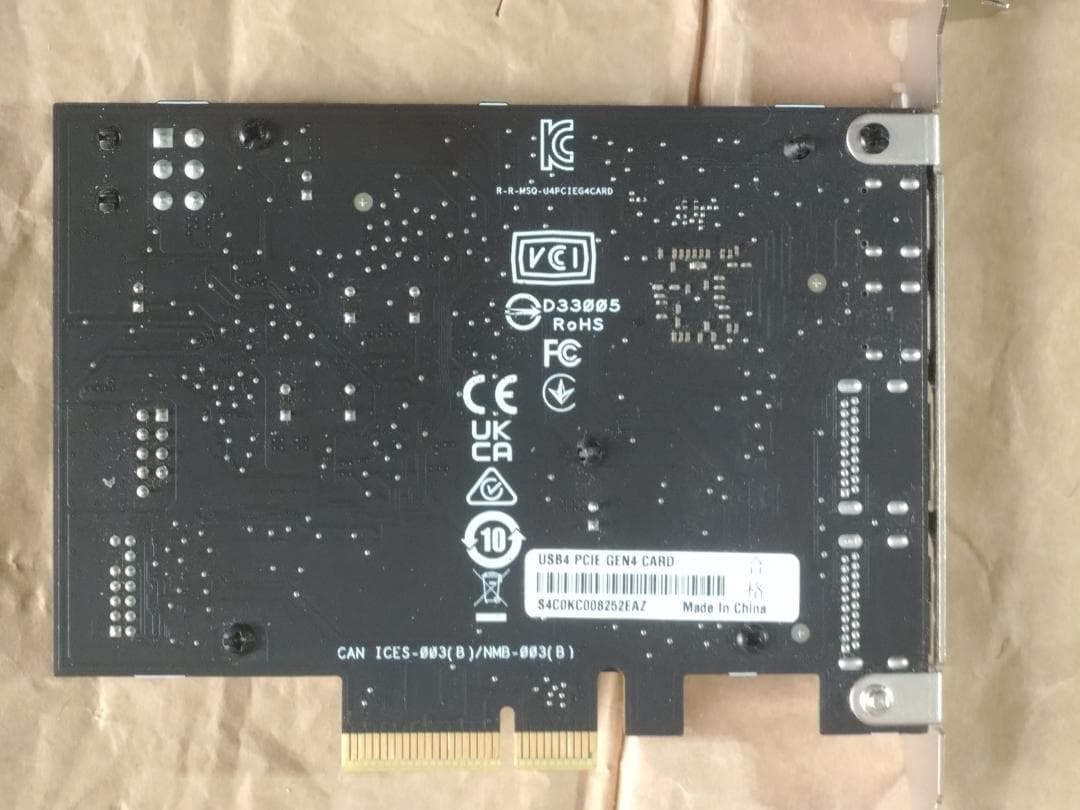 拡張カード ASUS USB4 PCIe Gen4 Card