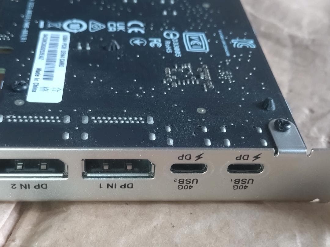 拡張カード ASUS USB4 PCIe Gen4 Card