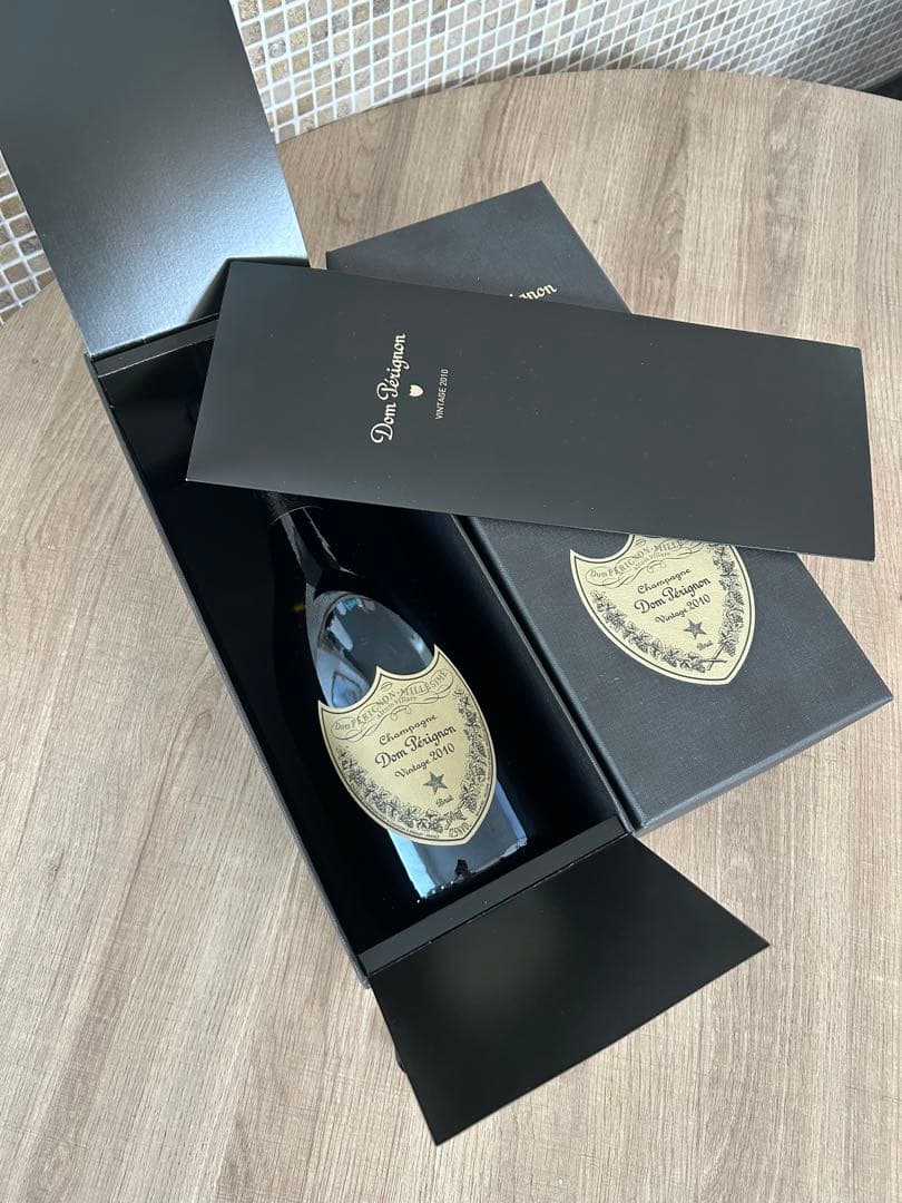 【新品】Dom Perignon シャンパン ギフトボックス入り