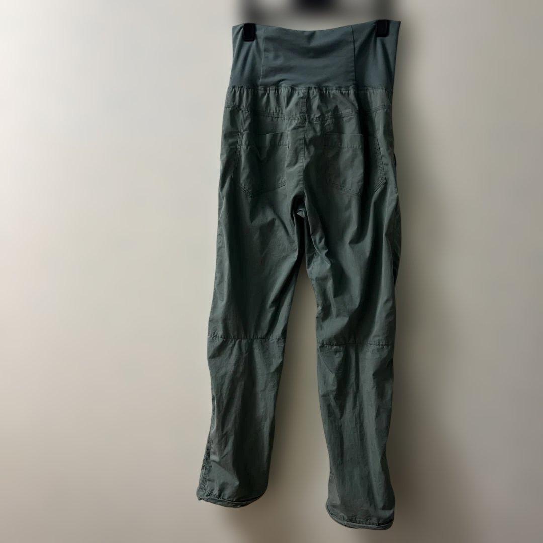 アークテリクス　レディース　カーゴパンツ　グリーン
